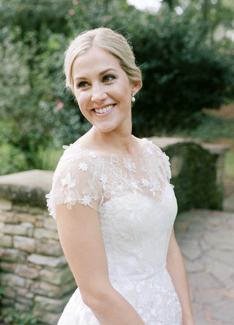 Meredith wearing Andi topper HQ TOP