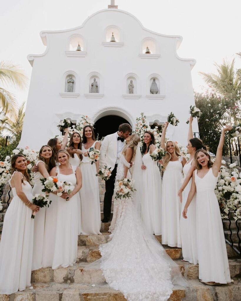 Mira bride with her bridesmaids in white